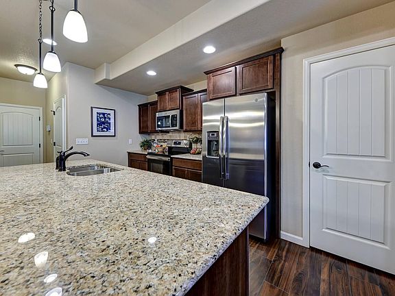 Beautiful Kitchen with Island Sink