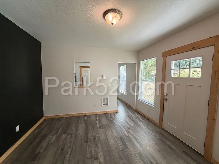5231 S Birmingham St #B — Photo 6