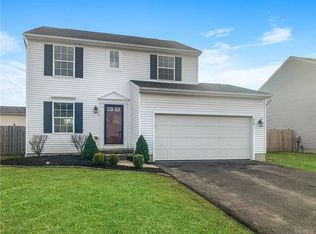 224 Sunset Ct, Amherst, NY 14228