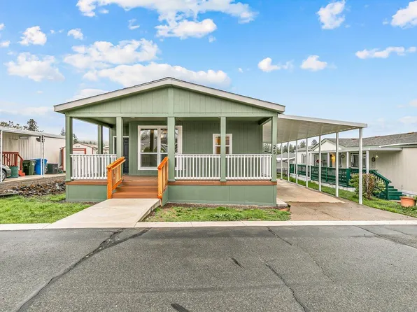 8401 Old Stage Rd Unit 25, Central Point, OR 97502