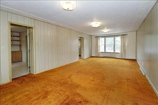 4th image of 2691 Michigan Ave W