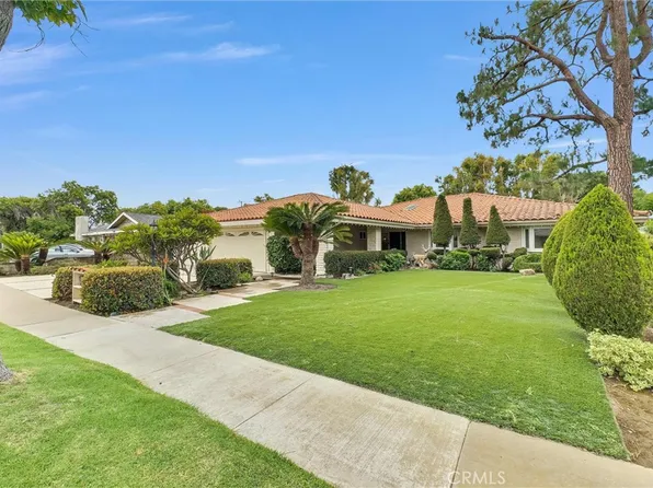 2308 N Lowell Ln, Santa Ana, CA 92706