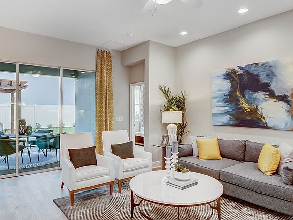 Great room with access to lanai