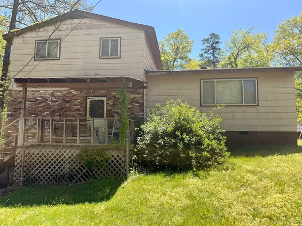 137 Hidden Valley Rd, Rossville, GA 30741