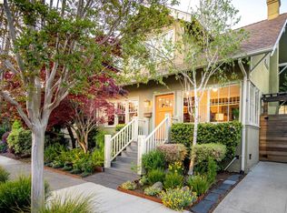 564 Forest St, Oakland, CA 94618