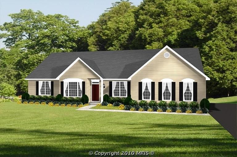 2nd image of 760 Colony Dr