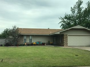 519 Wheatridge Dr, Woodward, OK 73801
