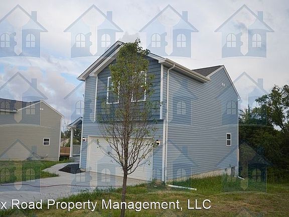 2nd image of 250 Timber Hill Dr