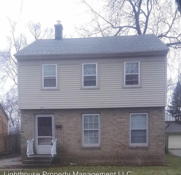 1st image of 724 Griswold St SE