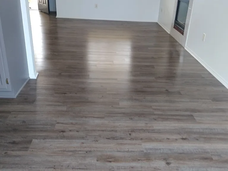 750 E Plantation Rd — Photo 12