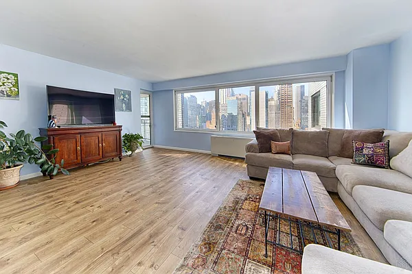 Sold by Halstead Real Estate | media 7