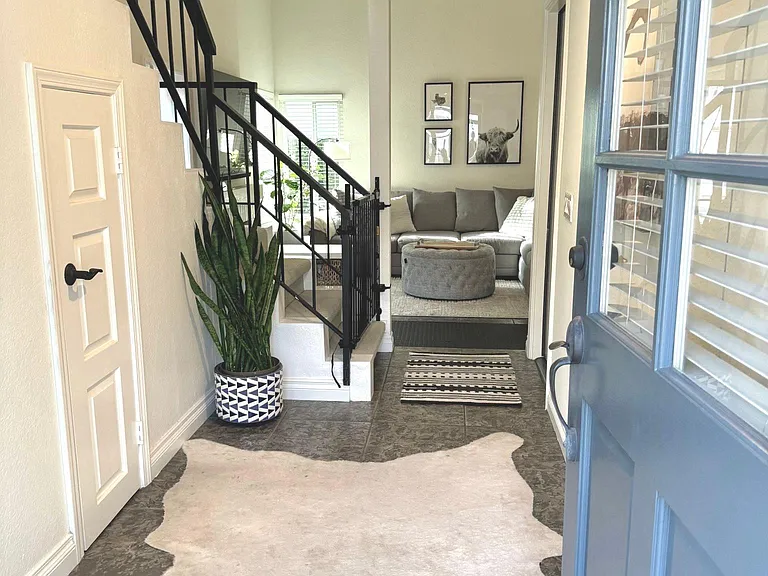117 E Wilson St #B — Photo 10