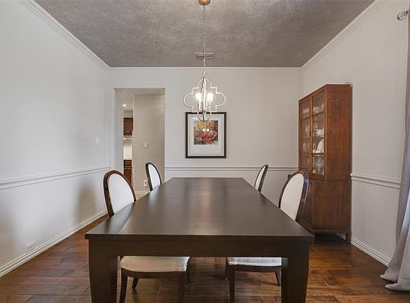4th image of 3437 Courtney Dr