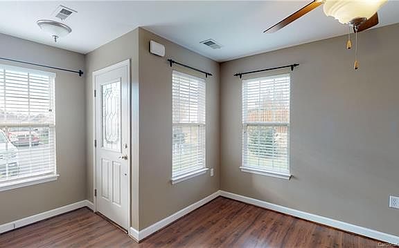 3rd image of 7322 Hollow Brook Ct