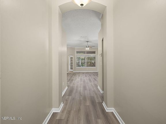 5th image of 312 SOUTHLAKE Drive