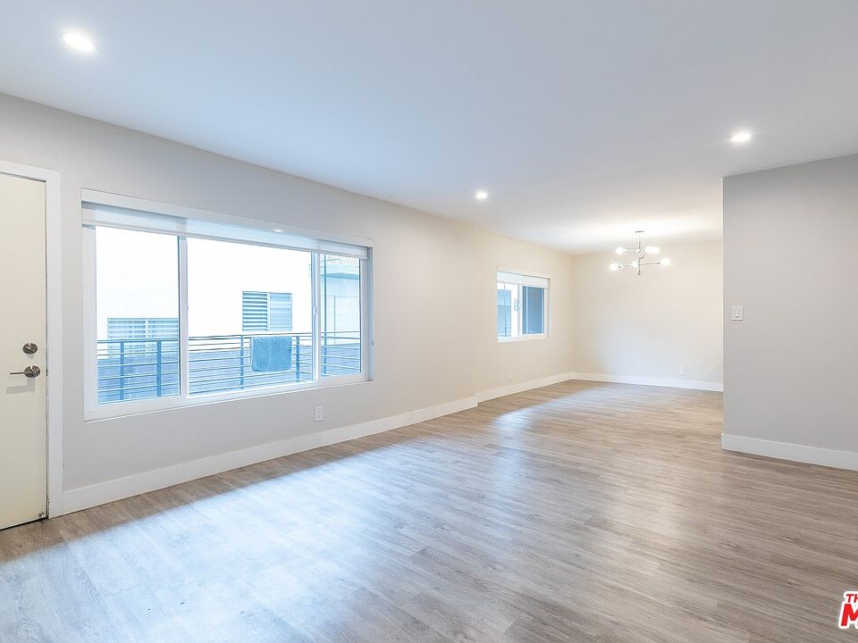 1st image of 925 N San Vicente Blvd #1B