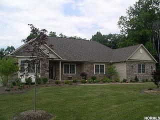 1st image of 1741 Parkview Ln