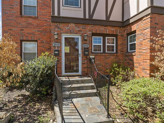 3rd image of 2810 Wentworth St