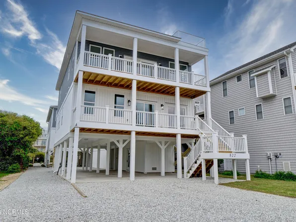 822 S Topsail Drive, Surf City, NC 28445