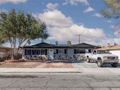 1613 Manhattan Dr, Las Vegas, NV, 89106