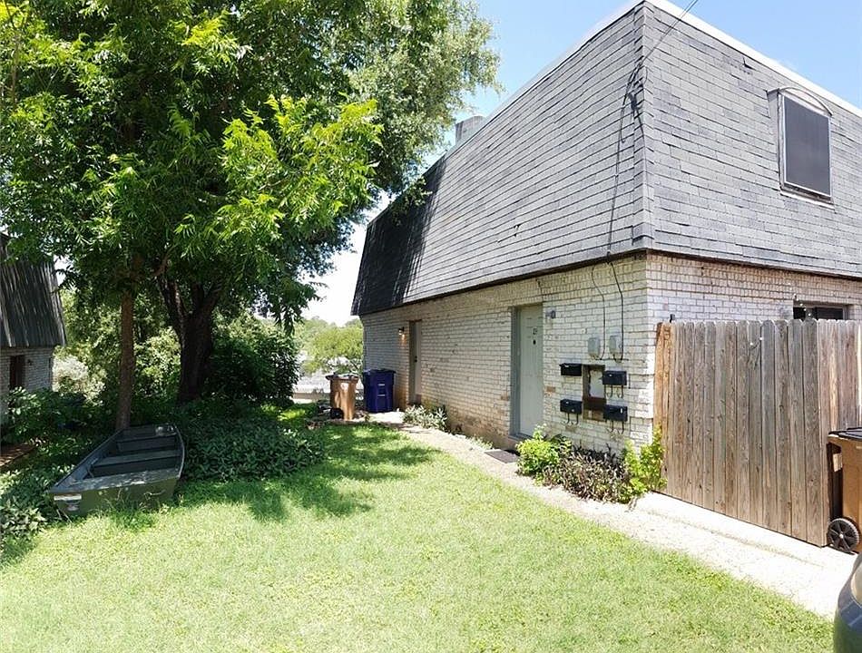 1st image of 2305 Barton Village Cir APT 104