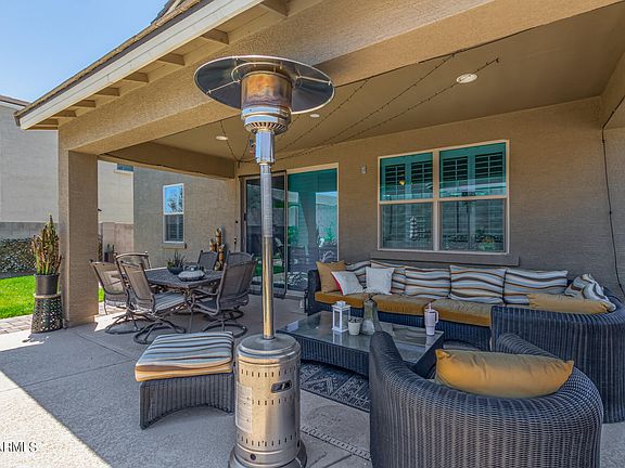 2nd image of 21342 W HOLLY Street