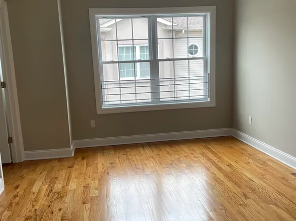 734 County Avenue image 15 of 19