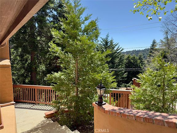 3rd image of 777 Ivy Ln
