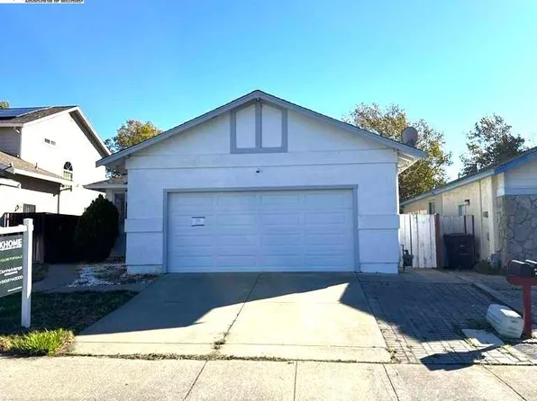 1045 Camellia Ln, Suisun City, CA 94585