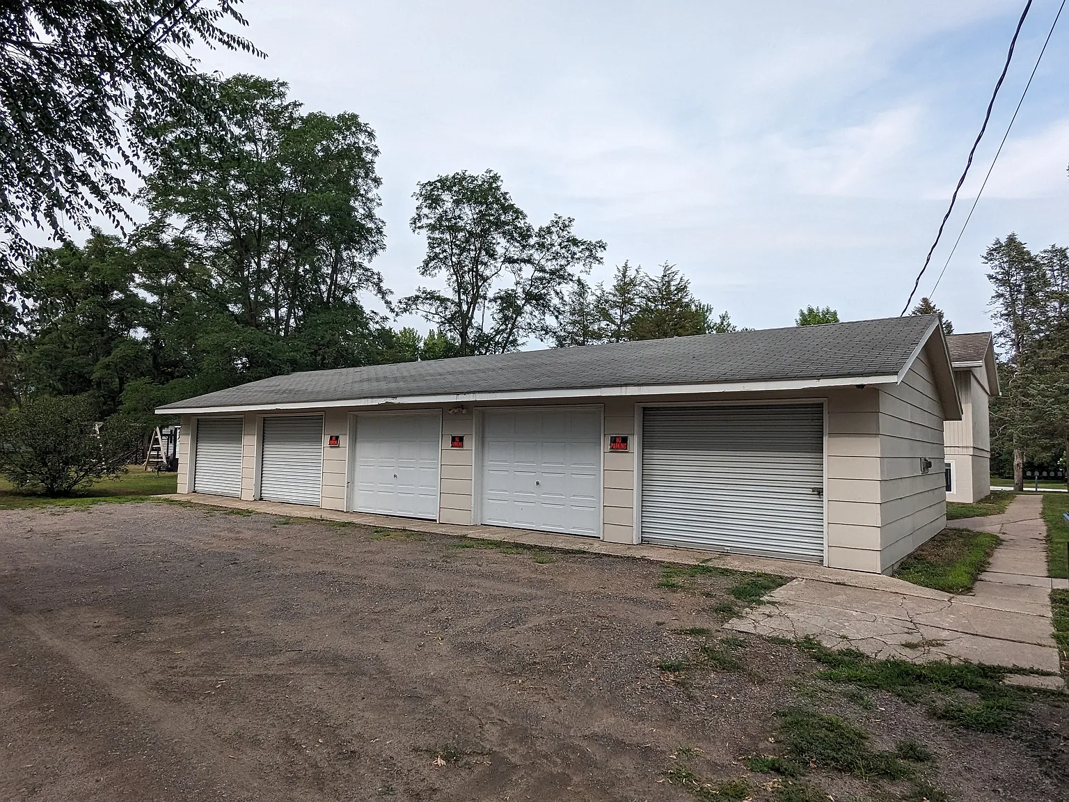 2 bed, 1.0 bath, 800 sqft, $940 — Photo 3