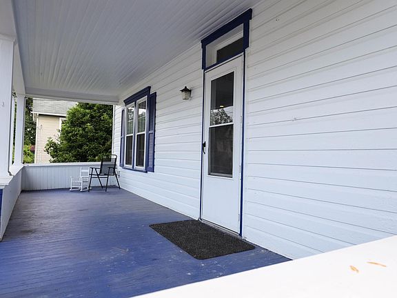 2nd image of 670 Jones Ave