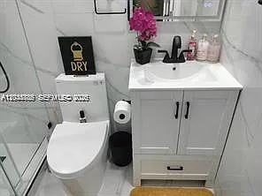 1130 NE 201st Ter #B — Photo 5