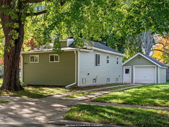 1943 Minnesota St, Oshkosh, WI 54902