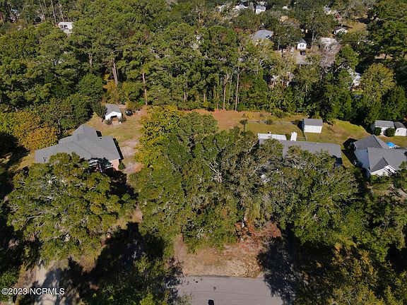4th image of 421 Water Oak Wynd SW