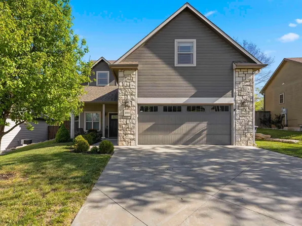 2225 Buckner Dr, Manhattan, KS 66503