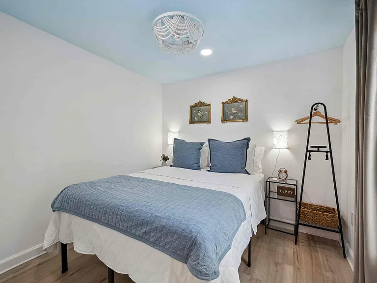 2131 1/2 King Ave #B — Photo 4