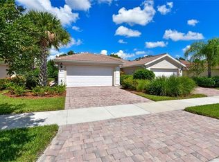 5870 Guarino Dr, Sarasota, FL 34238