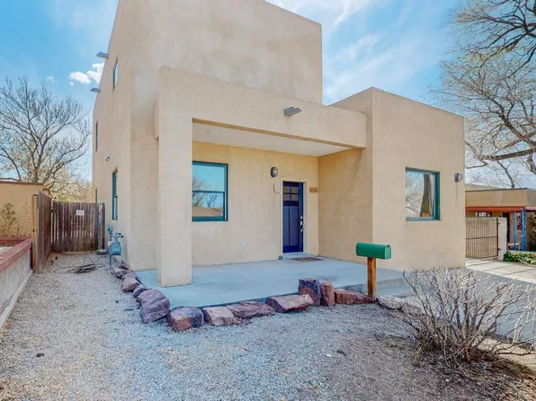 2920 Burton Ave SE, Albuquerque, NM 87106