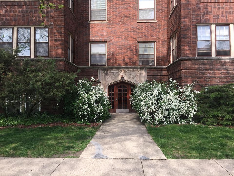 1st image of 4500 N Hermitage Ave #3