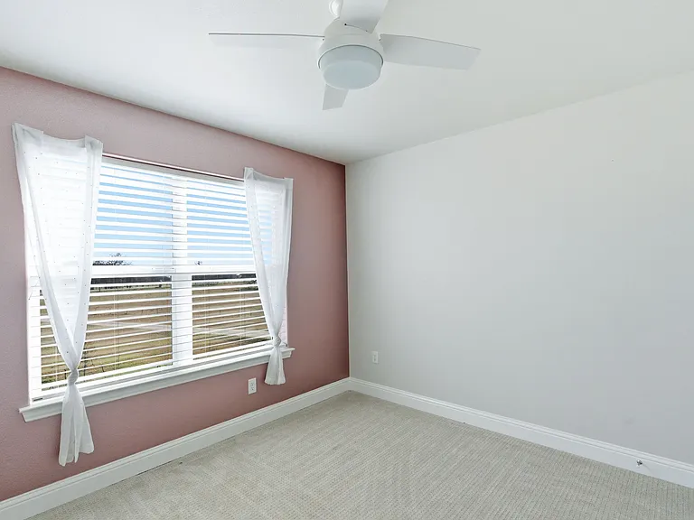 4600 Old Brock Rd — Photo 34