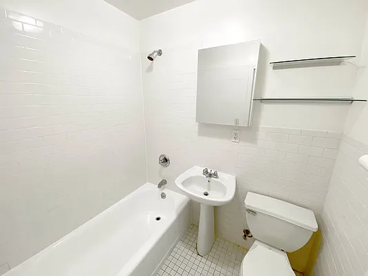 Rented by Corcoran | media 47