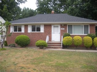 27001 Elinore Ave, Euclid, OH