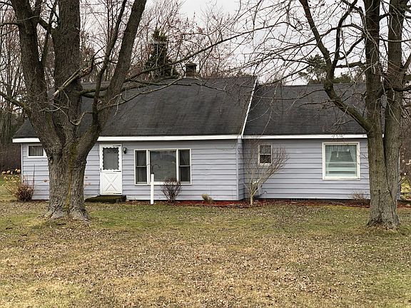 3rd image of 1810 Mullins Ave NW
