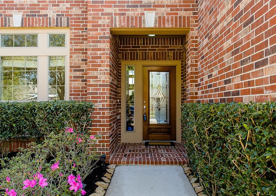 1st image of 26982 Armor Smith Dr