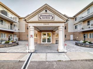 2850 W 51st St SW #112, Calgary, AB T3E 6S7
