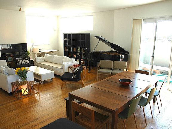 2nd image of 650 Rose Ave APT 4