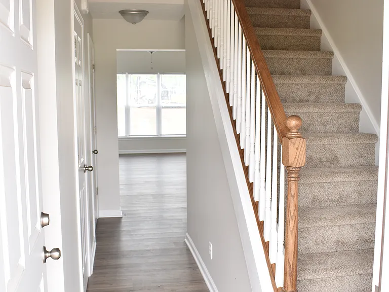 Emerald Point Landing — Photo 18