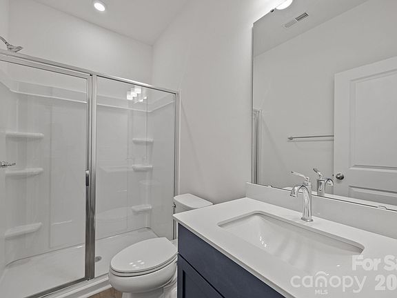 3rd image of 7028 Westrow Ave
