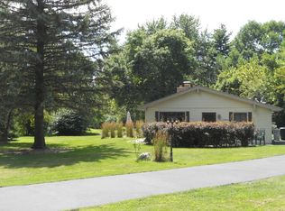 17865 Anthony Ln, Brookfield, WI 53045