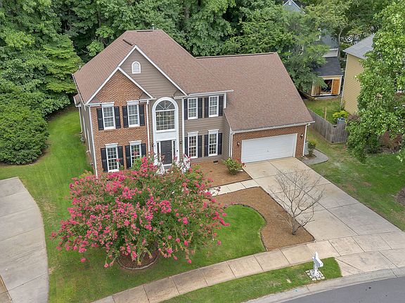 2nd image of 8106 Forest Shadow Cir